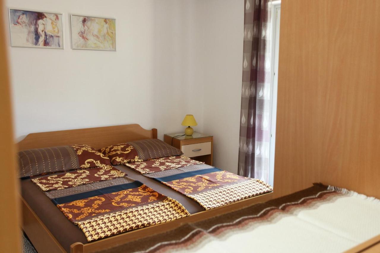 Tatjana'S Guesthouse Порторож Екстериор снимка