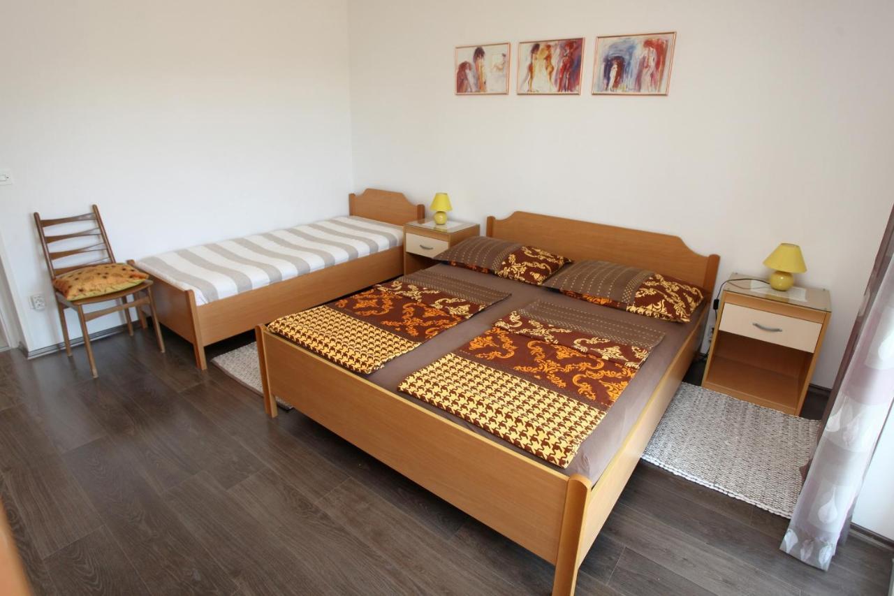 Tatjana'S Guesthouse Порторож Екстериор снимка